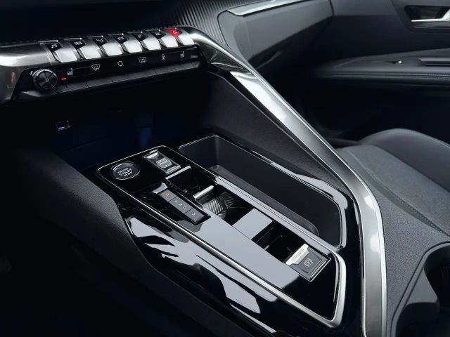 Peugeot 3008 Allure Pack EAT8 PureTech