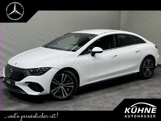 Mercedes-Benz EQE 300 Sedan