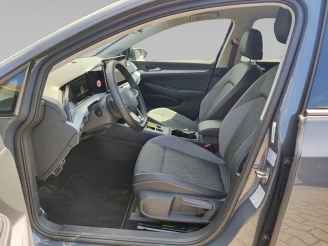 Volkswagen Golf 1.5 eTSI Golf VIII