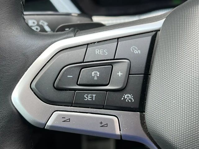 Volkswagen Touran 2.0 TDI DSG IQ.Drive