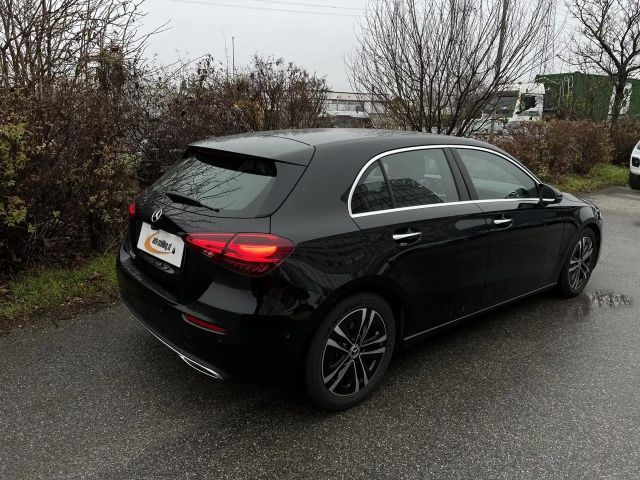 Mercedes-Benz A 180 Hatchback Progressive