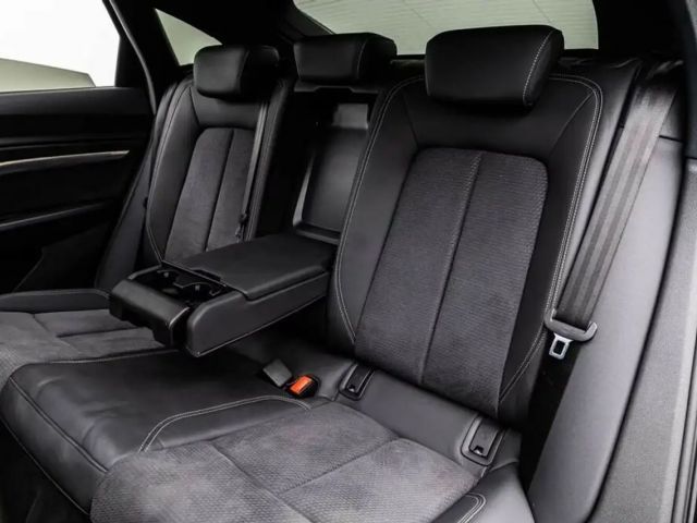 Audi e-tron 55 S-Line