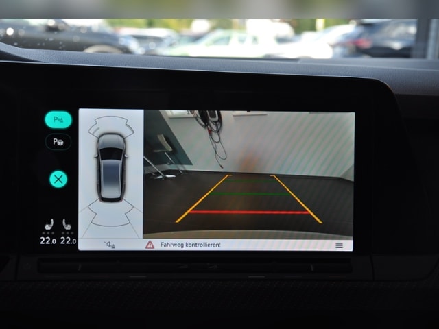 Volkswagen Golf 2.0 TSI IQ.Drive Variant