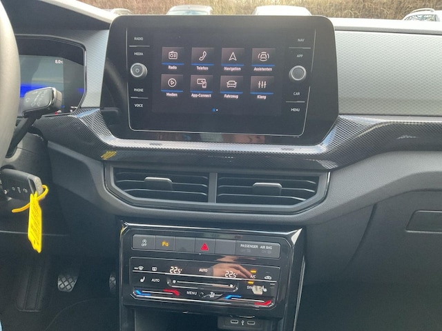 Volkswagen T-Cross T-Cross Life1.0 TSI AHK ACC PDC Navi GJR Sitzhzg