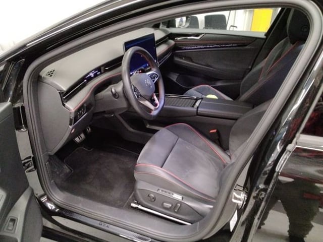 Volkswagen ID.7 250/86 387,-ohne Anzahlung Pano AHK H&K