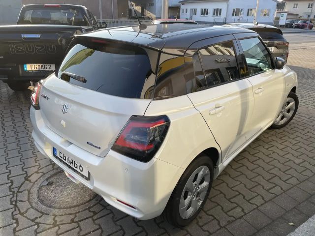 Suzuki Swift Comfort Hybrid