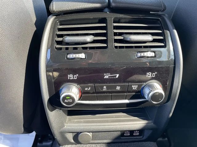 BMW 530 530d Luxury Line Touring xDrive