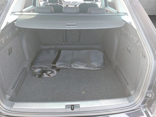 Skoda Superb 2.0 TSI Combi Style Style