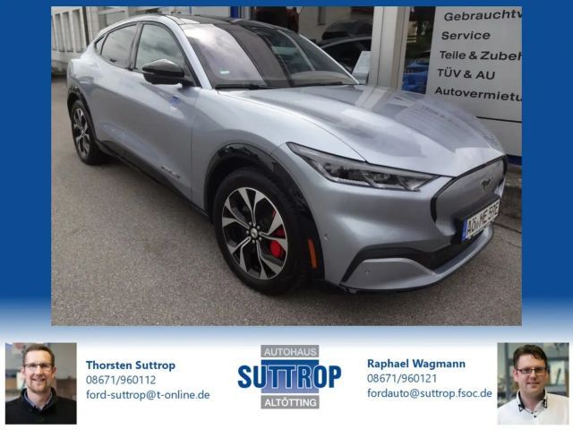 Ford Mustang Mach-E AWD