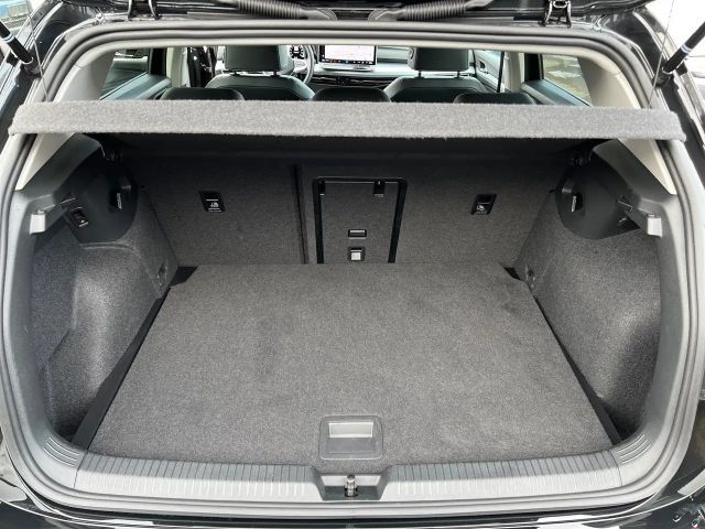 Volkswagen Golf ACT Plus