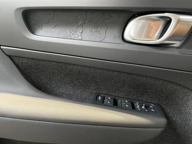 Volvo XC40 Plus Recharge