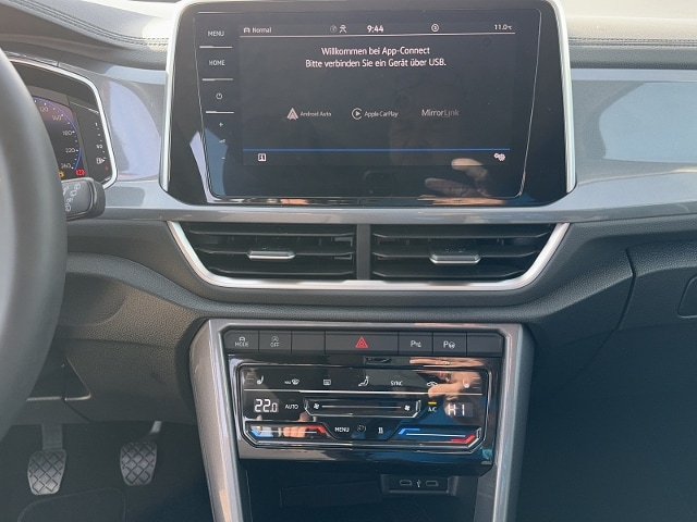 Volkswagen T-Roc 1.0 TSI EASY OPEN STANHZG IQ LIGHT AHK NAVI KLIMA LED ALU