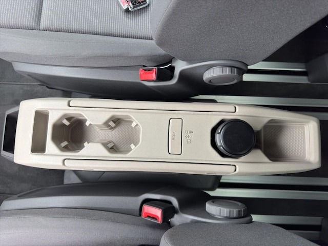 Volkswagen Multivan 2.0 TSI Lang T7