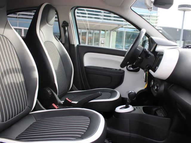 Renault Twingo E-Tech Techno