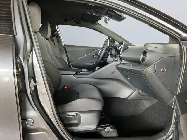 Toyota C-HR Hybride Team D