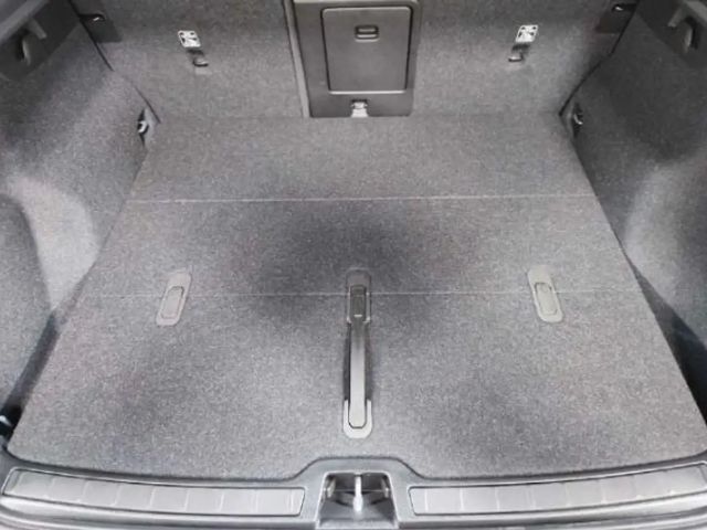 Volvo XC40 AWD Plus Recharge