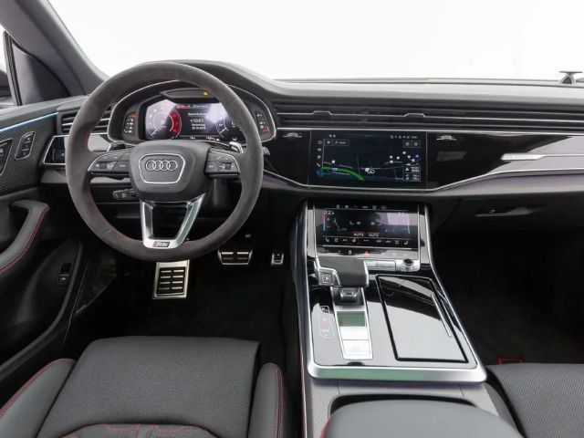 Audi RS Q8 Performance