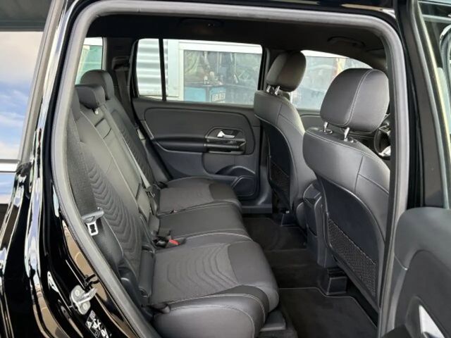 Mercedes-Benz GLB 200 AMG Line