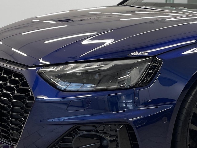 Audi RS4 Avant Quattro