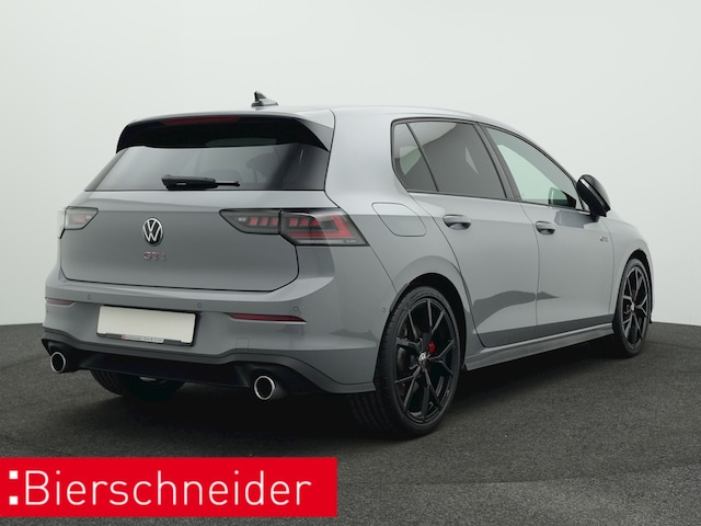 Volkswagen Golf 2.0 TSI DSG Style