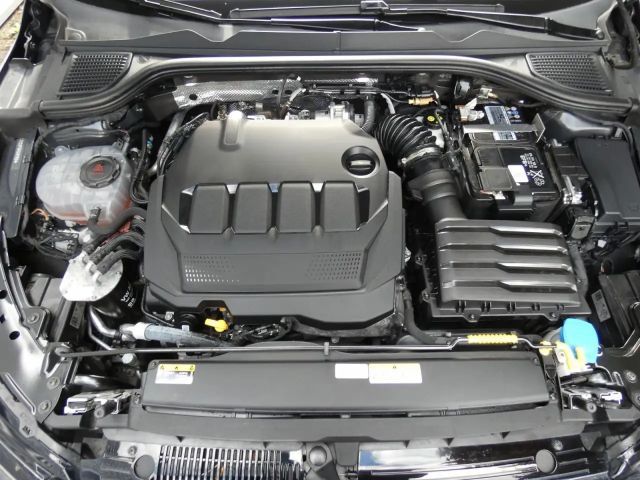 Volkswagen Golf 2.0 TDI Golf VIII Life Variant