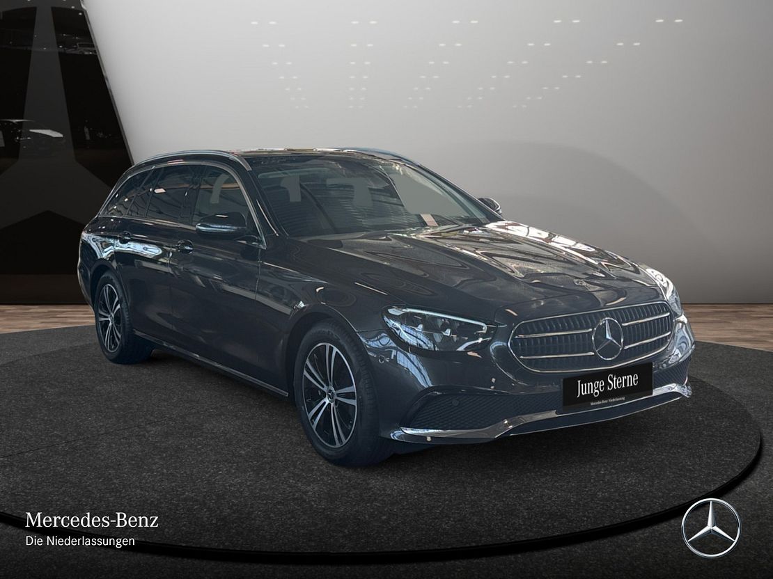Mercedes-Benz E 220 4MATIC E 220 d Estate