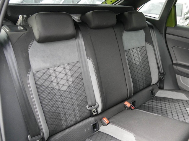 Volkswagen Taigo 1.0 TSI DSG R-Line