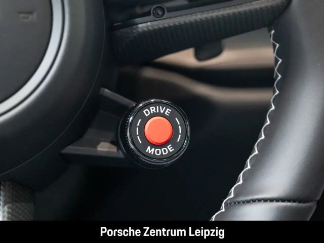 Porsche 911 992 Cabriolet Carrera GTS