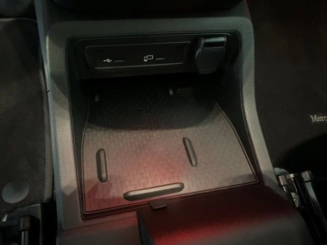 Mercedes-Benz T 180 Progressive