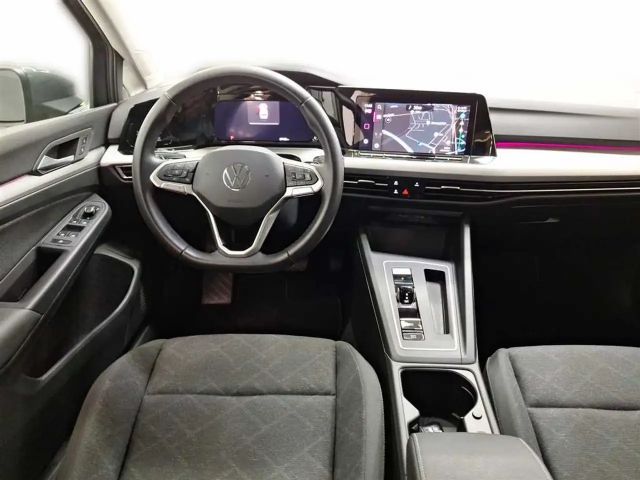 Volkswagen Golf DSG Life