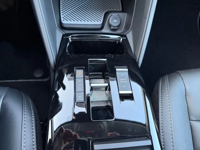 Citroën C4 Hybrid Max