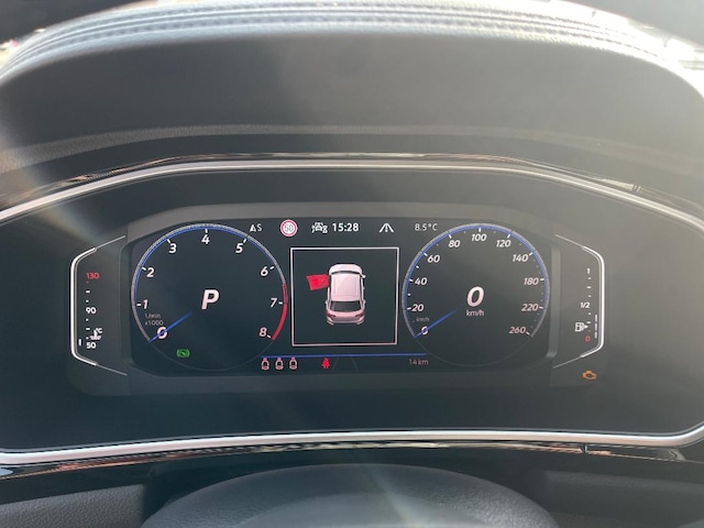 Volkswagen T-Roc T-ROC 1.5 E2 R-L  BT110 TSID7F