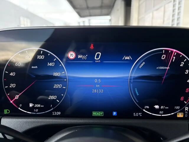 Mercedes-Benz E 300 E 300 e