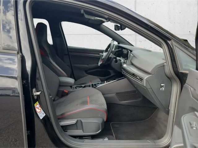 Volkswagen Golf 2.0 TSI Golf VIII