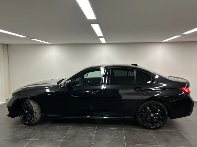 BMW 330 330d M-Sport Sedan xDrive