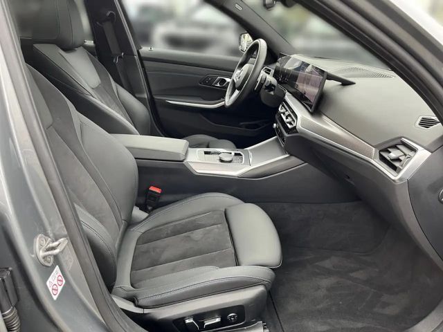 BMW 330 330d M-Sport Touring xDrive