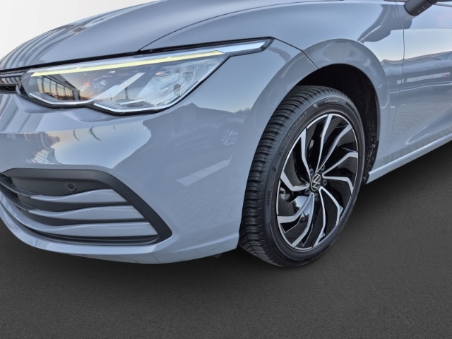 Volkswagen Golf 1.5 eTSI DSG Life