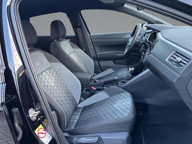 Volkswagen Polo 1.0 TSI DSG R-Line