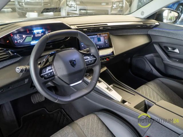 Peugeot 408 Allure Pack