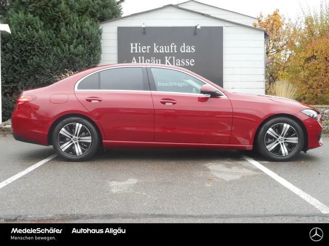 Mercedes-Benz C 180 AVANTGARDE Sedan