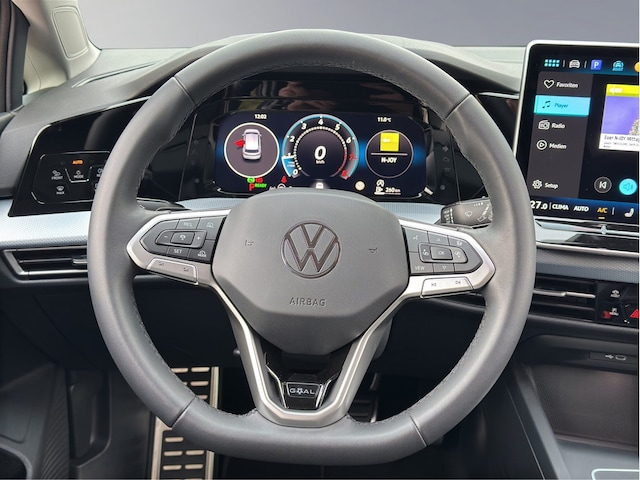 Volkswagen Golf 1.5 eTSI DSG Golf VIII