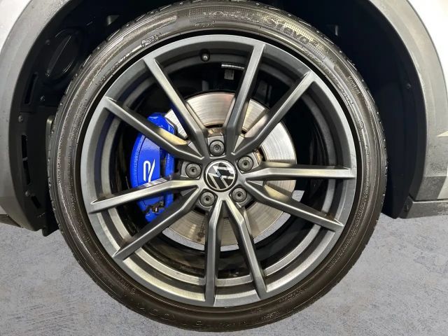 Volkswagen T-Roc 2.0 4M BLACKSTYLE IQLIGHT+PANO+KAMERA+AKRA