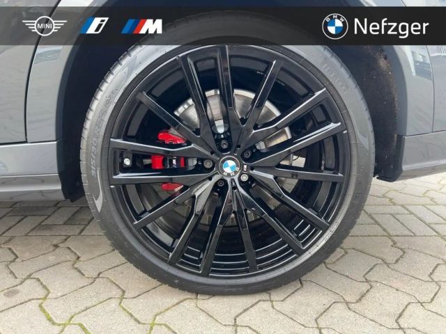 BMW X6 M50i
