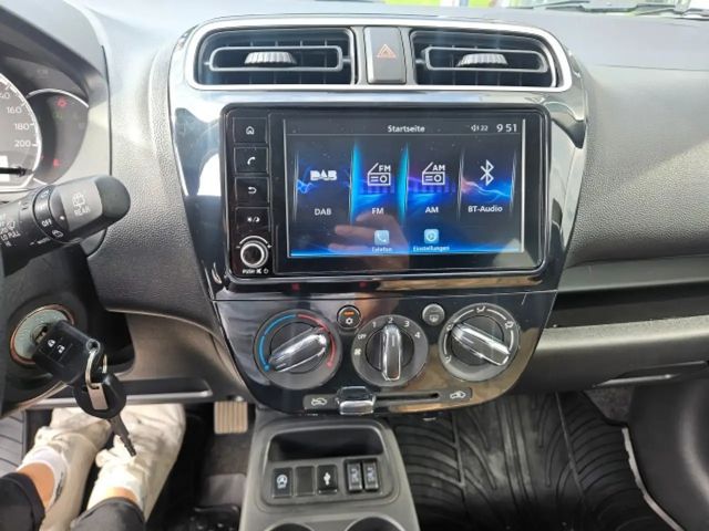 Mitsubishi Space Star Invite Star