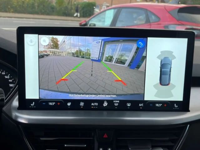 Ford Focus Titanium Wagon