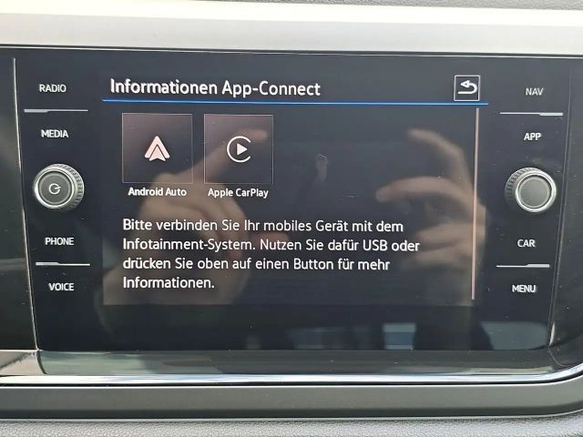 Volkswagen Taigo 1.5 TSI DSG R-Line