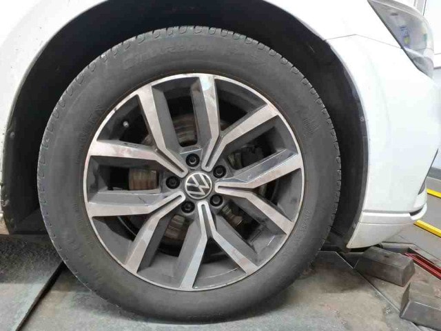 Volkswagen Passat 2.0 TDI Business DSG Variant