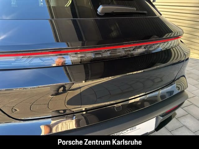 Porsche Taycan 4 Cross Turismo