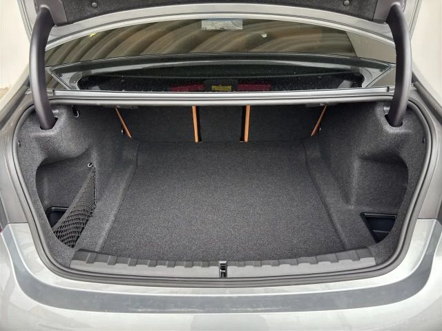 BMW 330 M-Sport Sedan xDrive