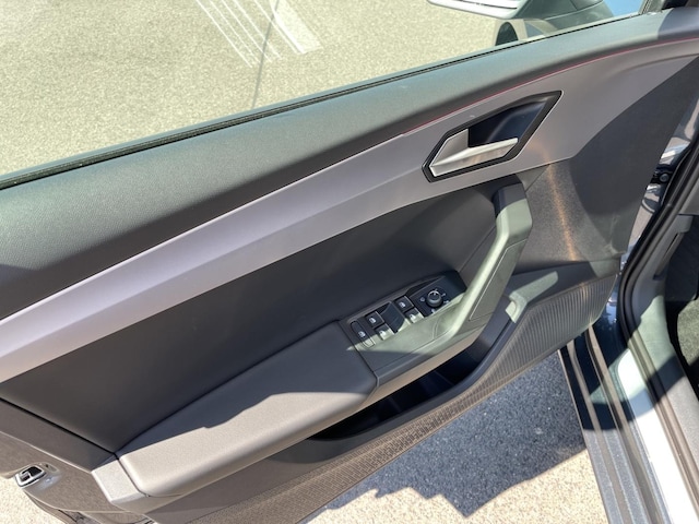 Seat Leon 1.5 eTSI DSG Sportstourer